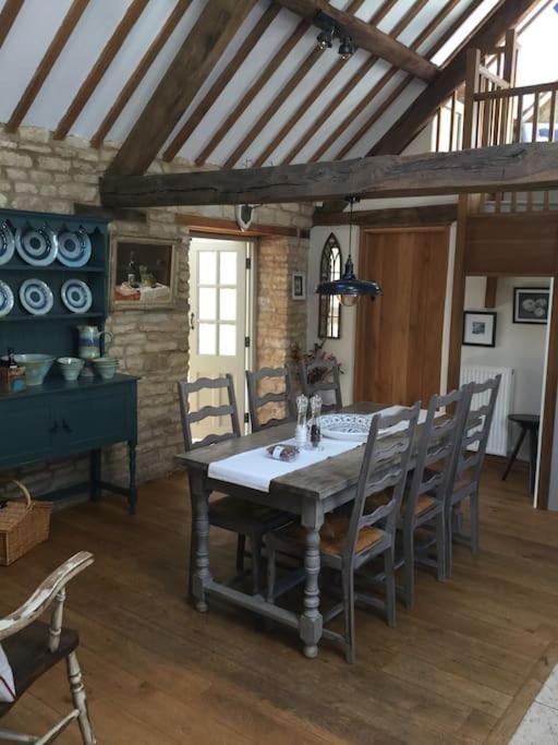 3 Bedroom 5* Barn Conversion Cotswolds Chipping Norton Zewnętrze zdjęcie
