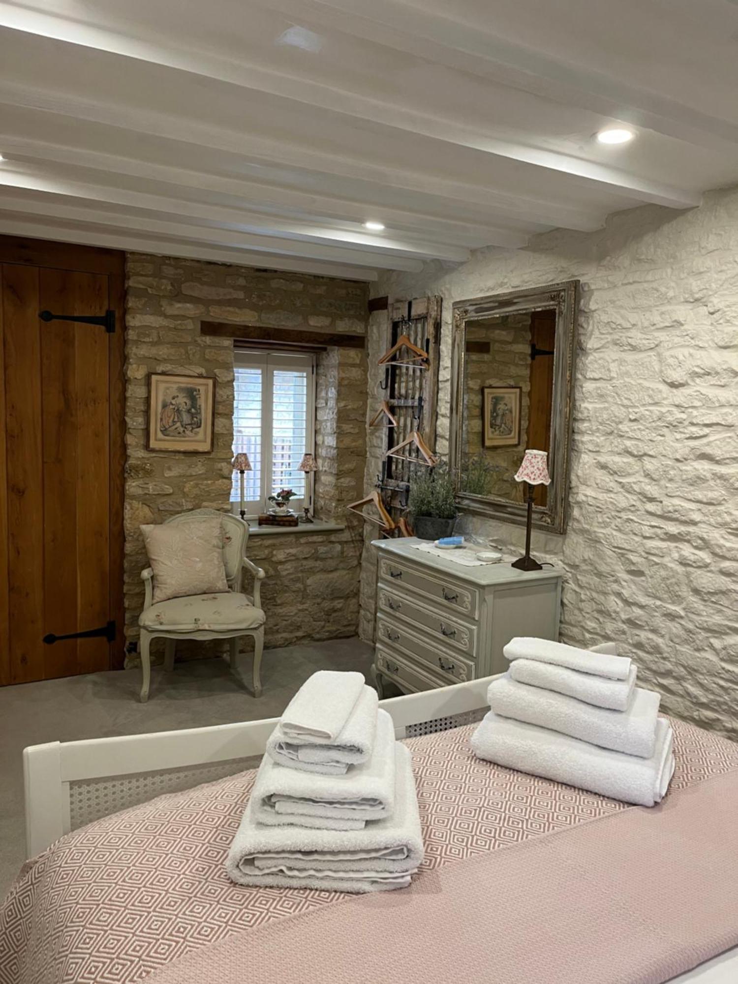 3 Bedroom 5* Barn Conversion Cotswolds Chipping Norton Zewnętrze zdjęcie